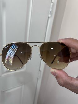 Rayban aviator Sunglasses New in the box