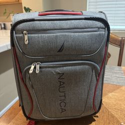 Náutica Carry On Luggage