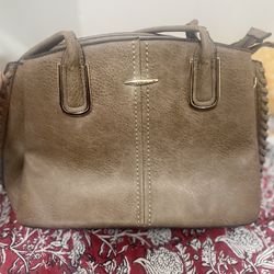 Brand new Valojusha pure Leather Bag With Purse