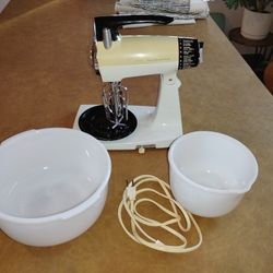 Hamilton Beach Stand Mixer 