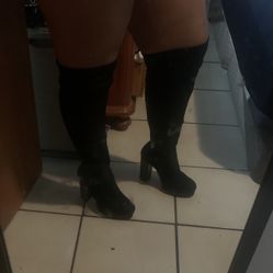 Over The Knee Boots BRAND NEW