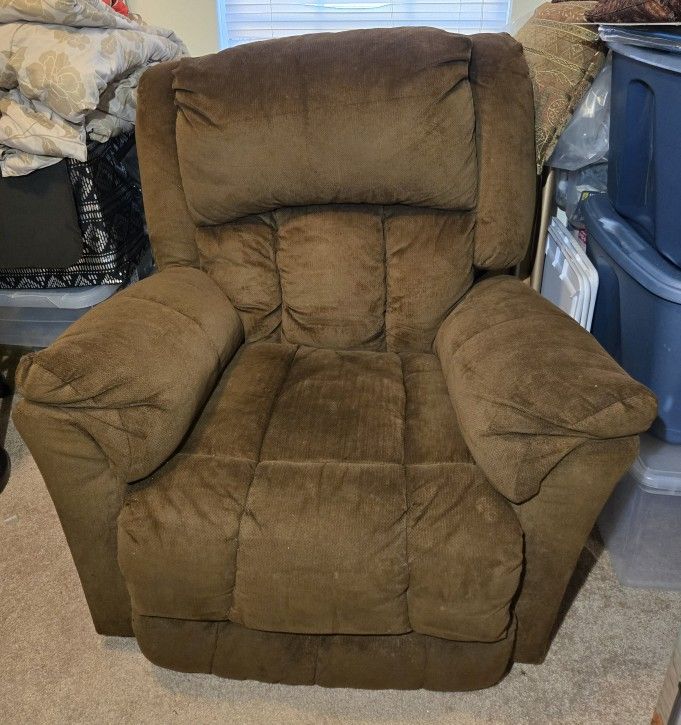Recliner Chair (Brown)