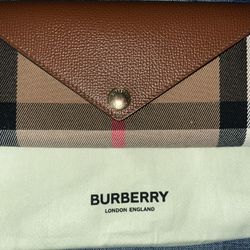 Burberry Wallet Brand New Authentic 