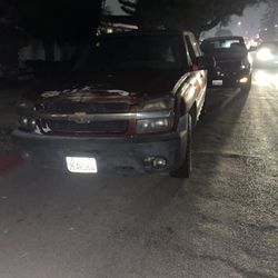 02 Avalanche Parts Only 