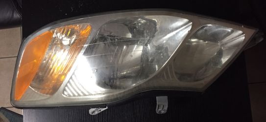 2000 Toyota Avalon Drivers Headlight