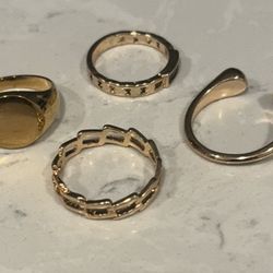 Gold Rings (4)