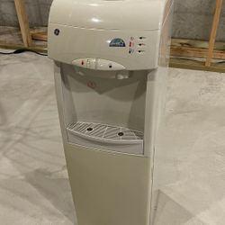 Water Dispensor