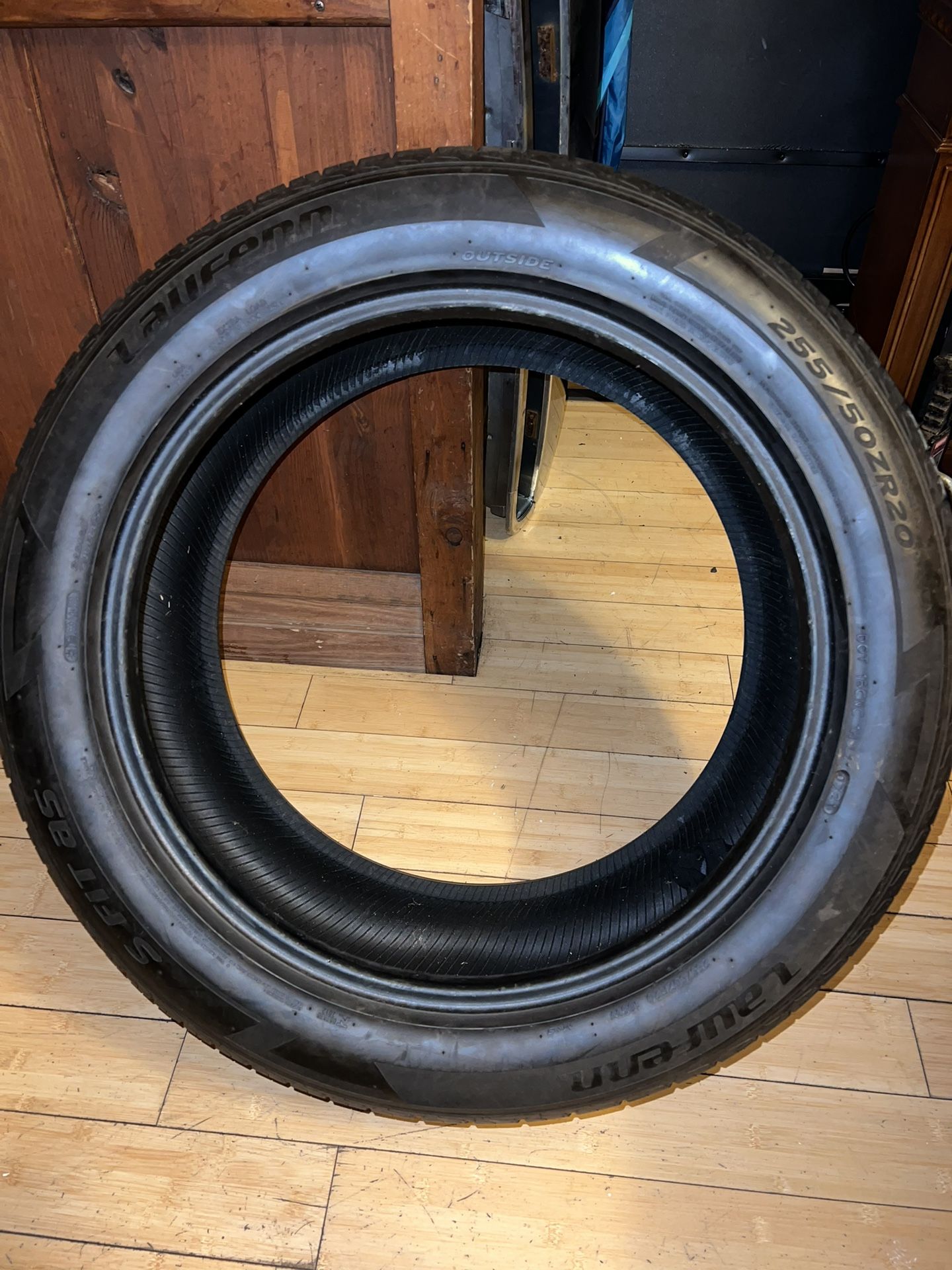 Laufenn 255/50R20