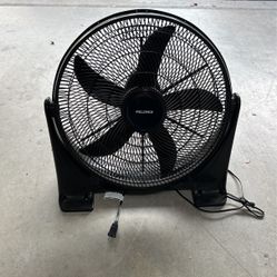 Floor Fan 20.5 Inch Diameter Blades