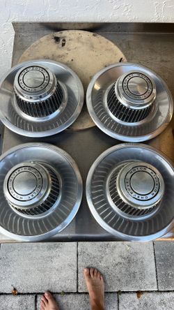 Original Chevy wheel caps