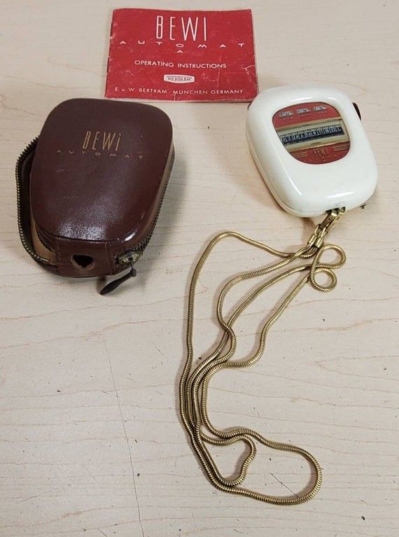 Bertram Bewi Automat A Lightmeter With Chain Strap Case Photography Camera