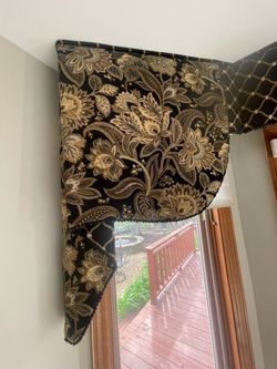 Drapery Window Treatment