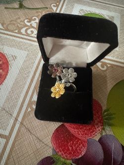 lindo anillo de plata