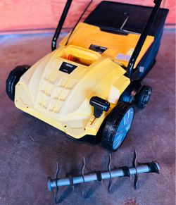 VonHaus 15/109US Dethatcher / Scarifier