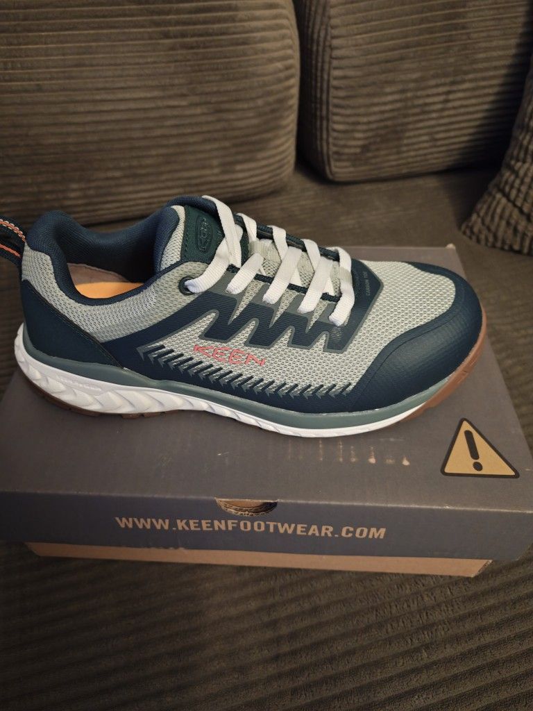 Womens Keen Composite-toe Shoe Size 10
