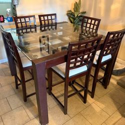 Full Dining Set - 6 Chairs Included