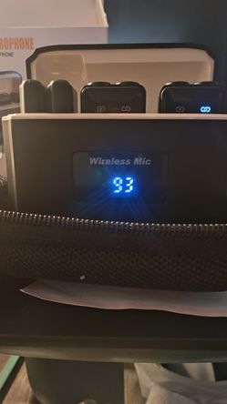 wireless lavalier microphone