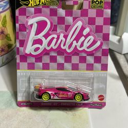 Barbie Hotwheel Premium Barbie 65th Corvette C8.R