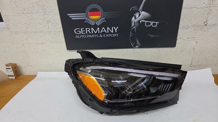 Mercedes Benz GLE 450 RH Headlight 24-27