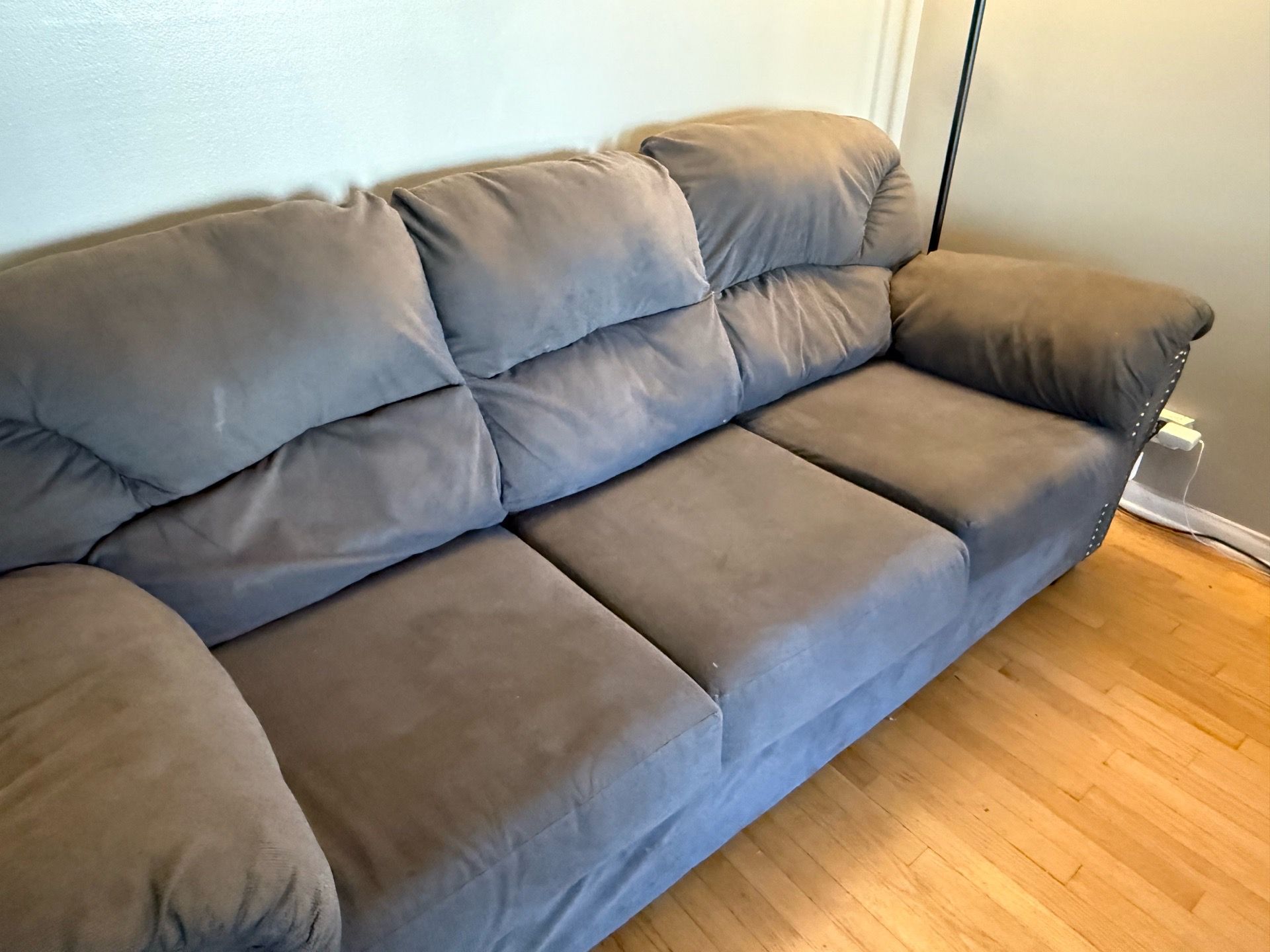 3 Sofas
