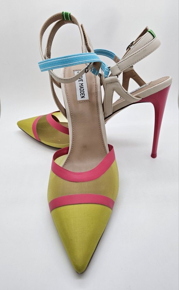 Steve Madden Aford Pointed Toe Sandal in Yellow Multicolor Heels. Size 11