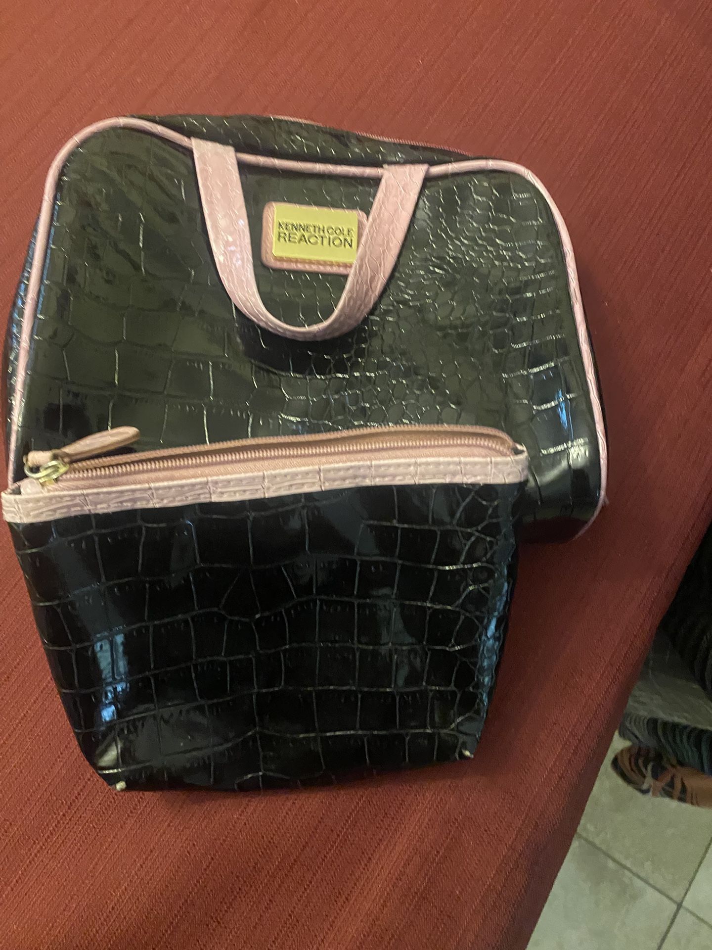 Kenneth Cole Reaction Black and Pink Croc-Embossed make up Bag