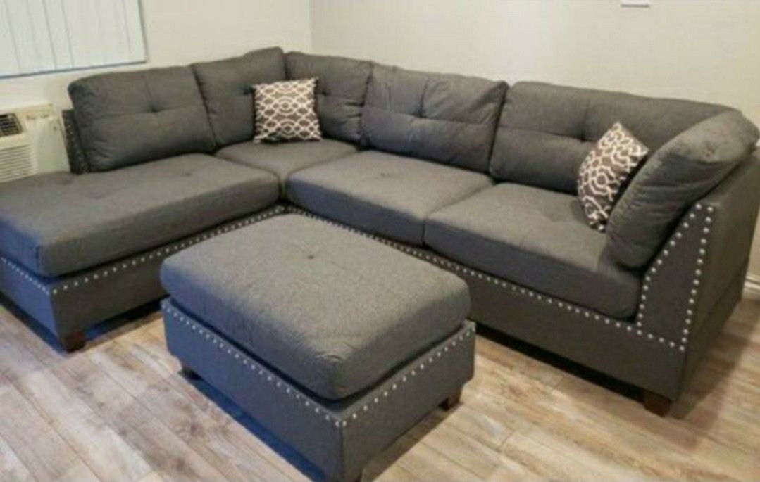 Reveraible sectional sofa New