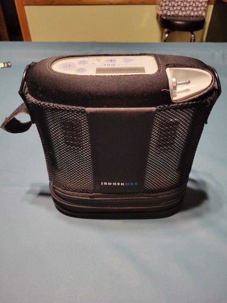 Oxygen concentrator for sale, Inogen G3
$1,000