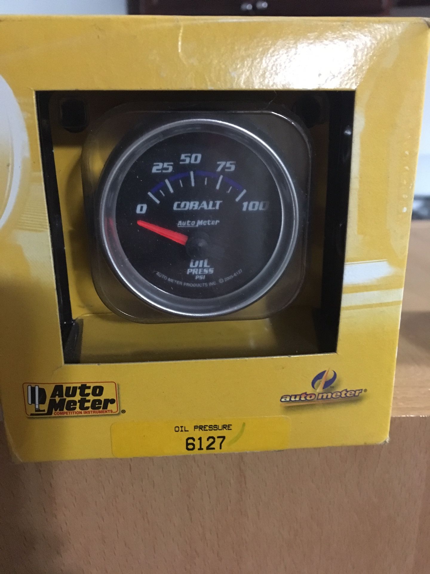 Autometer oil pressure guage