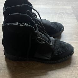 Adidas Yeezys