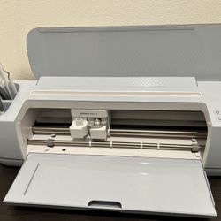 Cricut maker 3 & Supplies