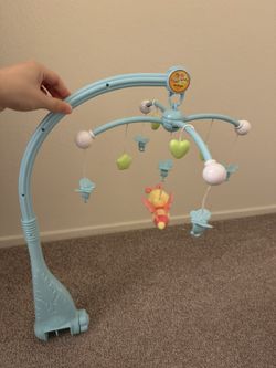 Baby Crib Mobile – Gently Used