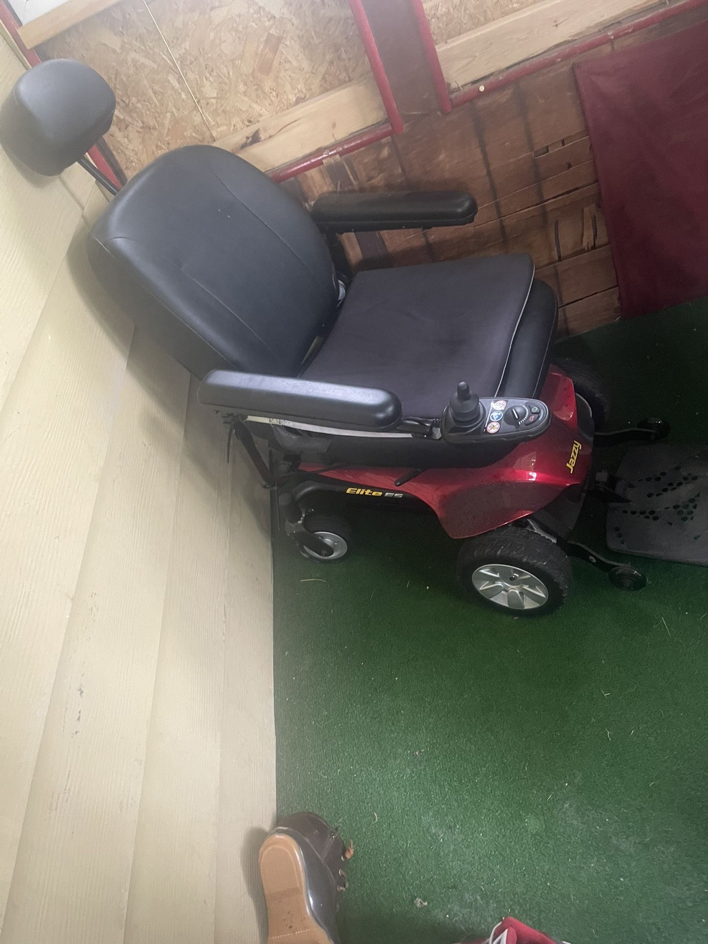 Jazzy Elite Power Chair
