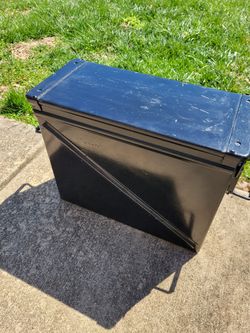 Storage Container
Air-tight, Metal