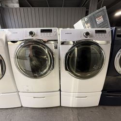 Samsung washer and gas dryer set 