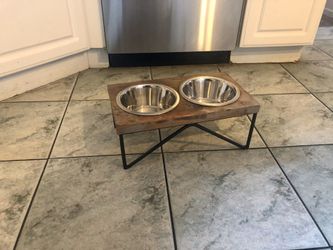 Dog dish