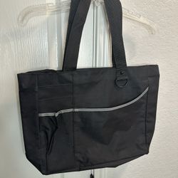 Black tote bag 