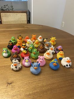 30 Jeep Rubber Ducks