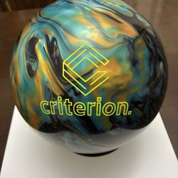 NEW - Track Criterion Hybrid (14 Lbs)