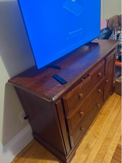 Dresser