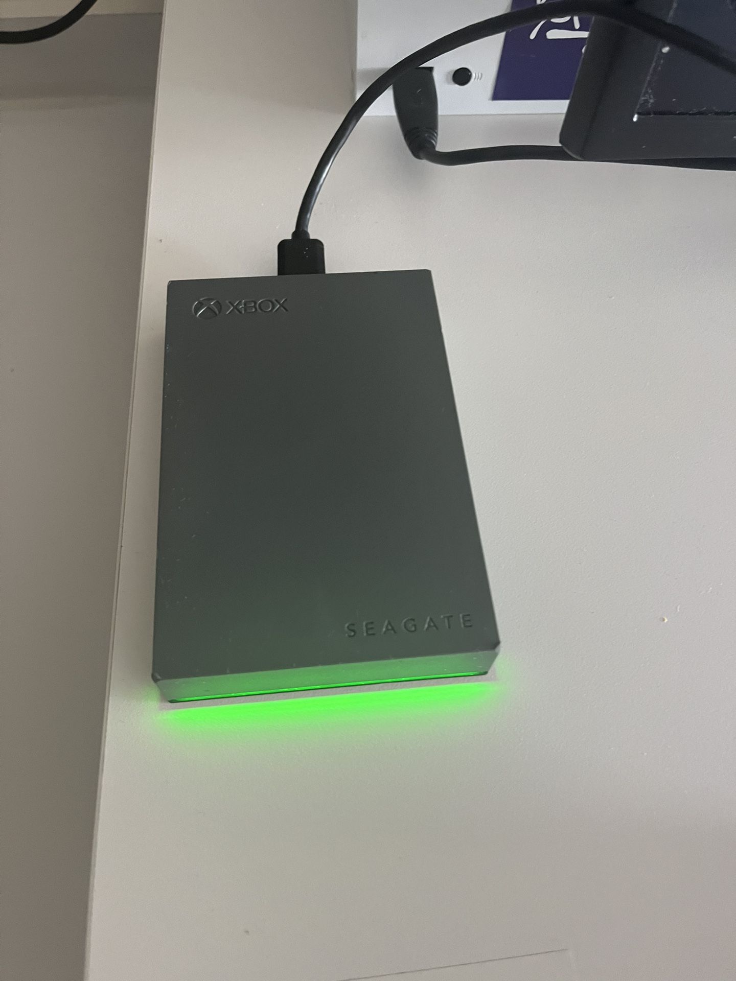Xbox Storage Device With Xbox Remote