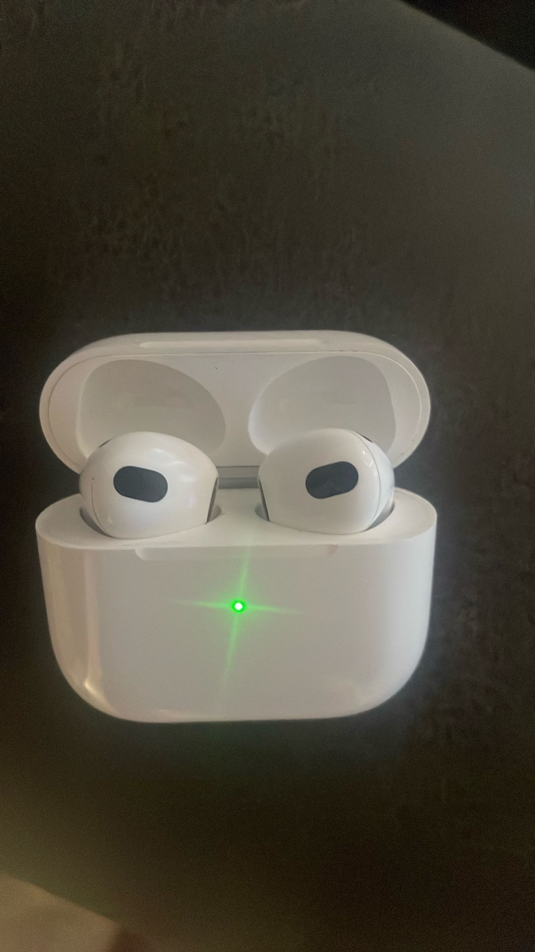 AirPods 2nd Gen $85