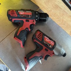 Milwaukee M12 Drill And Impact Driver 