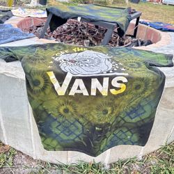 Vans Esthetic Geometric Pattern Tshirt