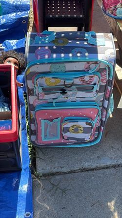 Kids luggage