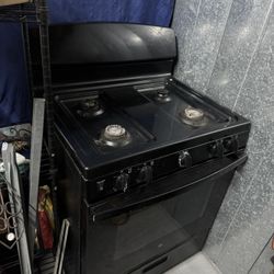 GE GAS STOVE 