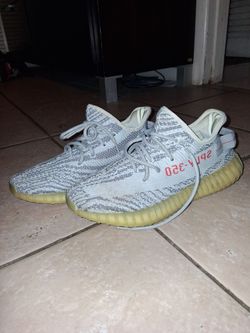 Yeezy Adidas Boost 350 V2 (used)