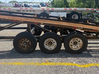 2016 Kaufman 3 car hauler, trailer