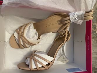 Heels / Zapatillas