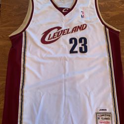 Lebron james cavaliers top jersey for sale
